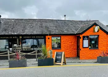 The Hive, Aberaeron