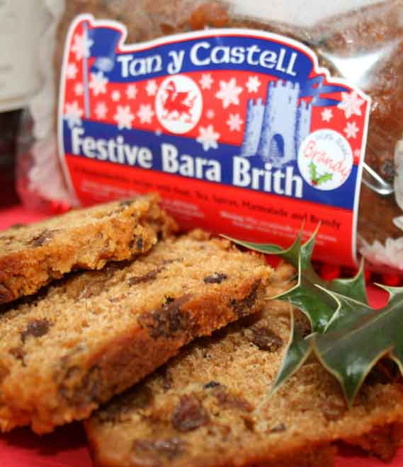 Tan y Castell Introduce Festive Welshcakes and Festive Bara Brith