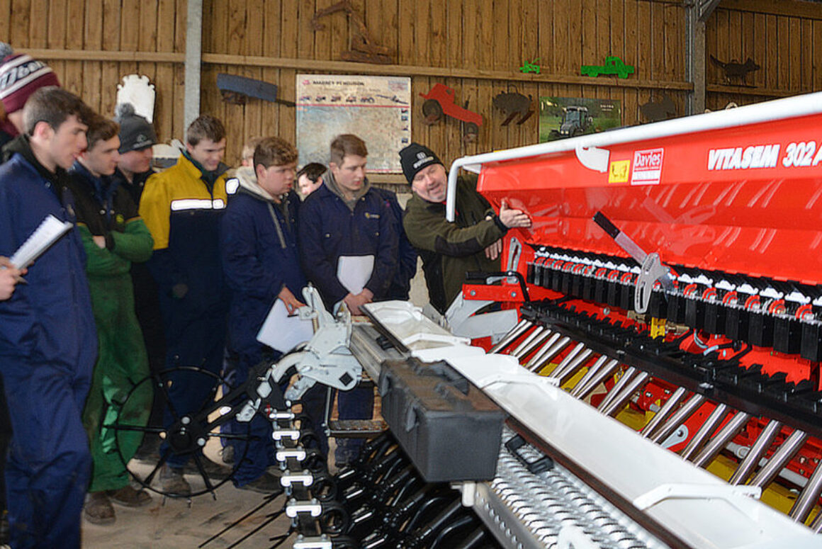 Coleg Sir Gar Has New Agricultural Machinery Installed to Help Aspiring Engineers Coleg Sir Gar Has New Agricultural Machinery Installed to Help Aspiring Engineers