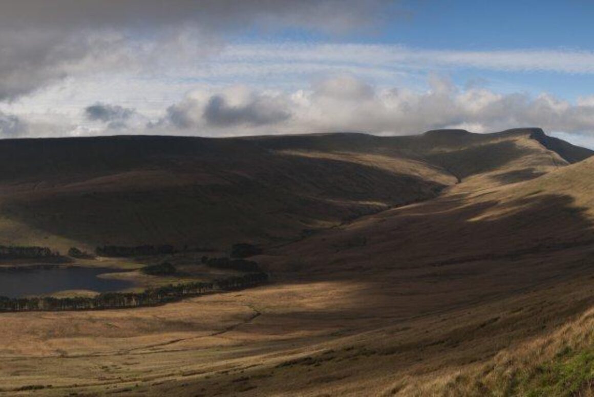 Successful Crowd Funding Campaign Fixes Popular Footpath