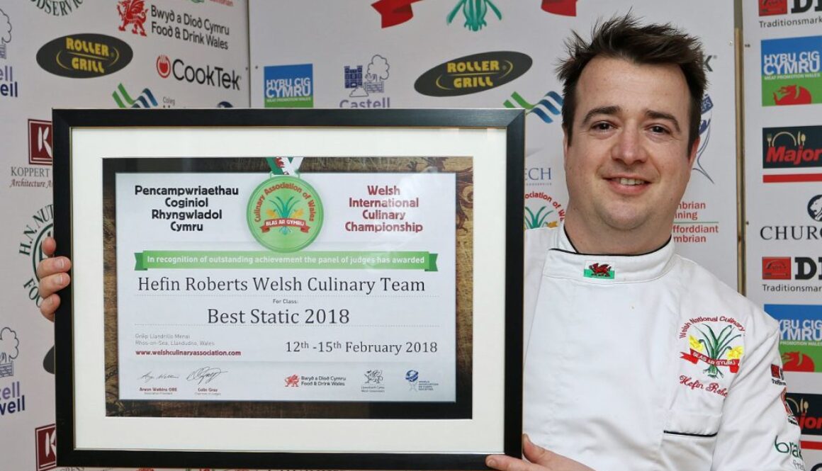 Dragan Supports Wales with Worldchefs Congress Bid