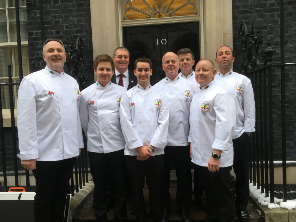 Chefs Brave the Snow to Cook for the Prime Minister