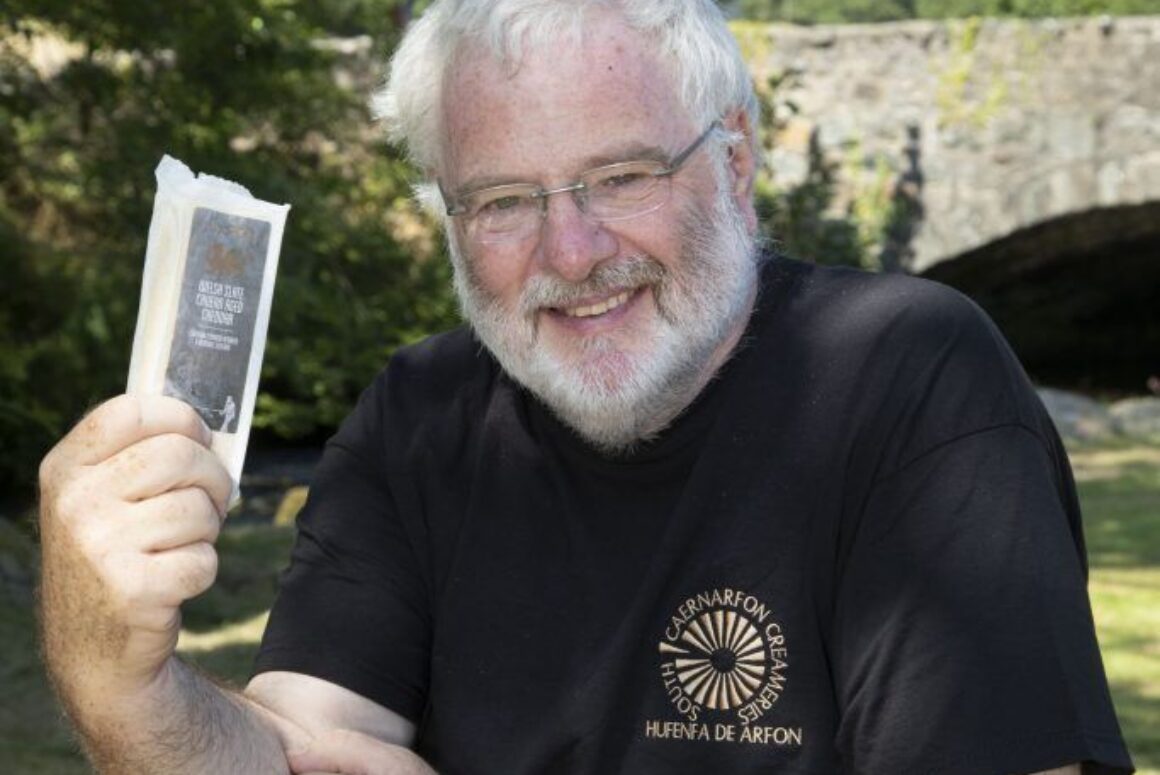 South Caernarfon Creameries Has a Dragon Roaring