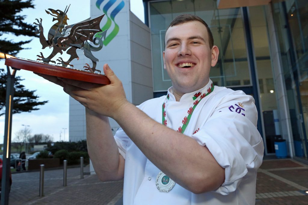 Junior Chef of Wales Champions Gun for National Title