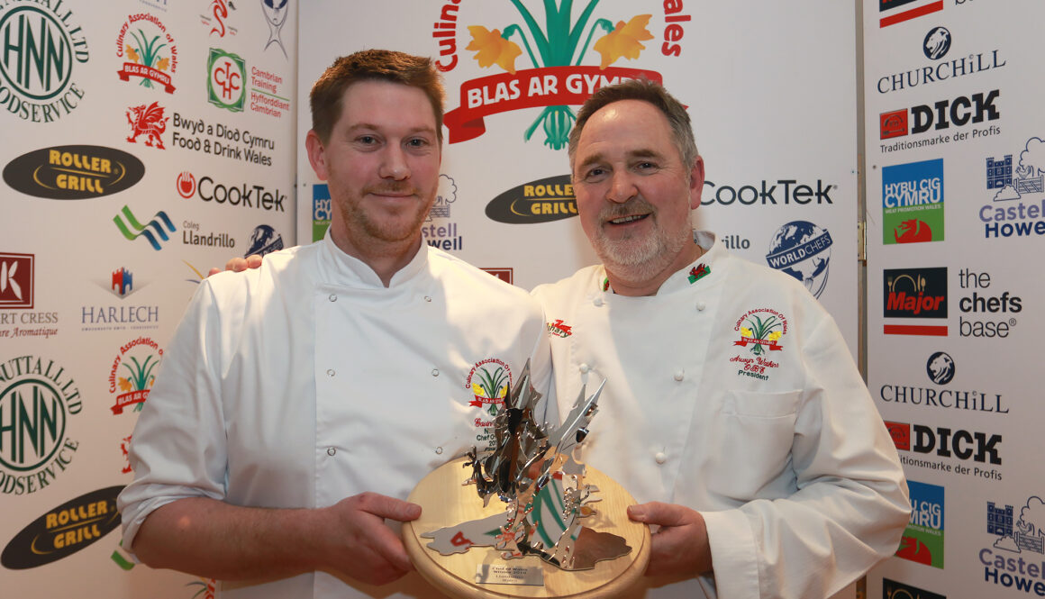 gavin kellett wins battle of the dragon