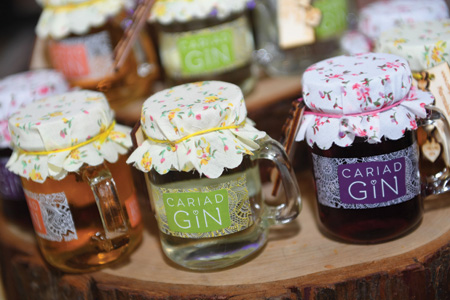 Cariad Gin