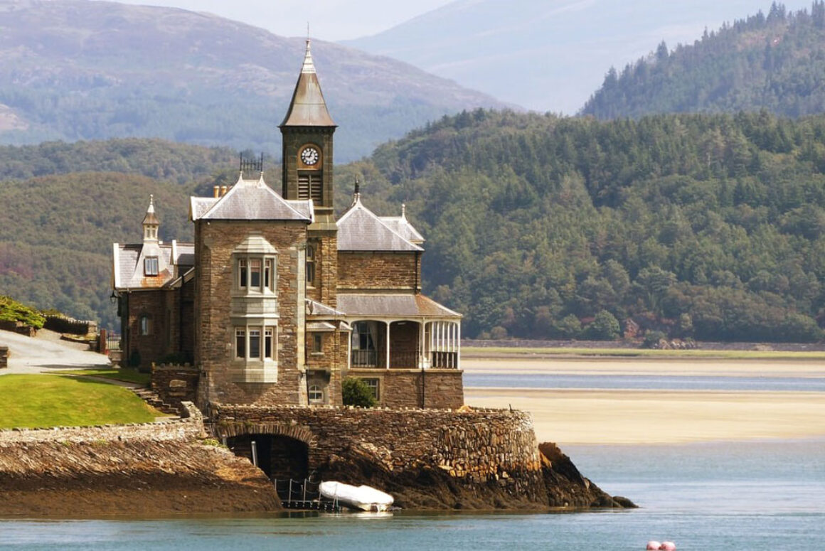 Finding the Perfect Place to Stay in Wales – Comparison Sites are Key