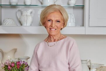 Mary Berry Launches Virtual Garden Visits with the National Garden Scheme this Easter