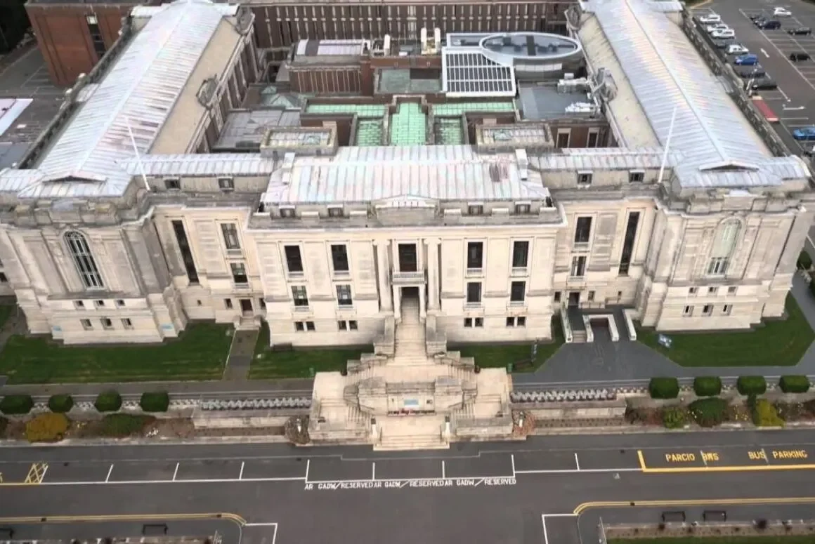 The National Library of Wales Supports Hywel Dda Health Board with the Response to the COVID-19 Emergency The National Library of Wales Supports Hywel Dda Health Board with the Response to the COVID-19 Emergency