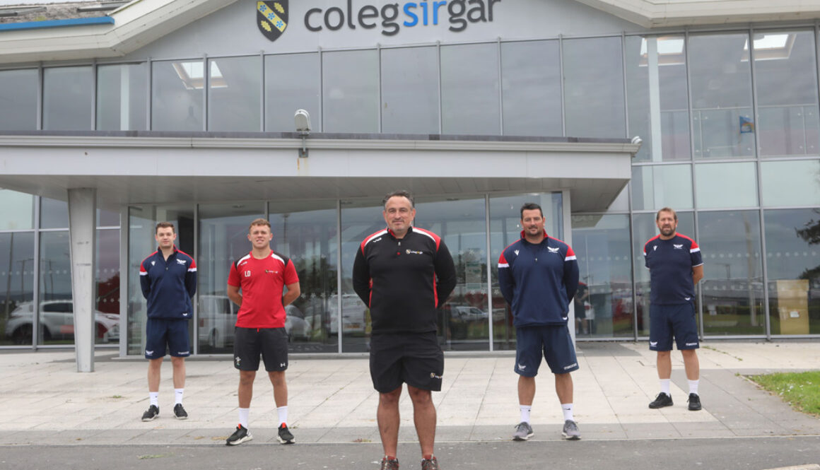 20-Year Celebration Between College Rugby Academy and Scarlets