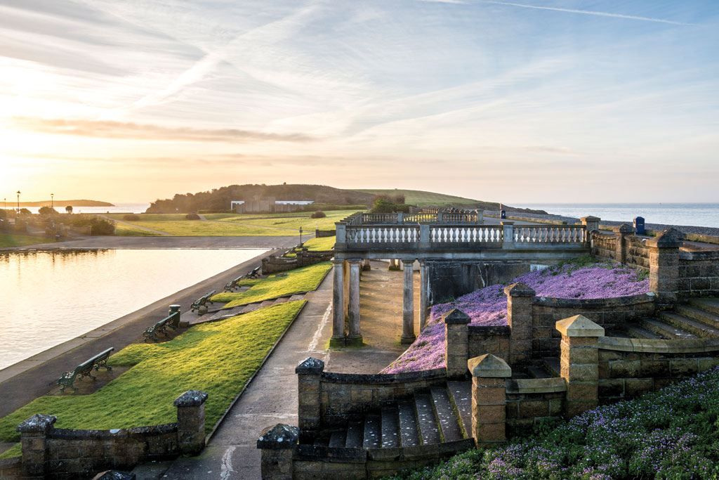 Pictorial Wales - Another Side of Barry
