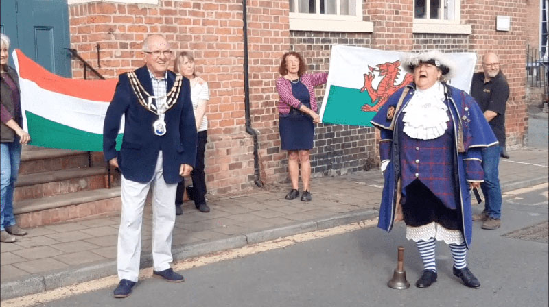 Small Welsh town’s video captures Hungarian hearts