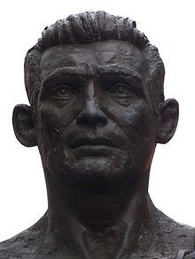Statue of Howard Winstone