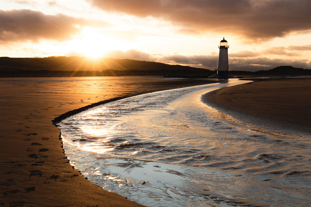 Ten Top Tips To Improve Your Landscape Photography by Brad Carr
