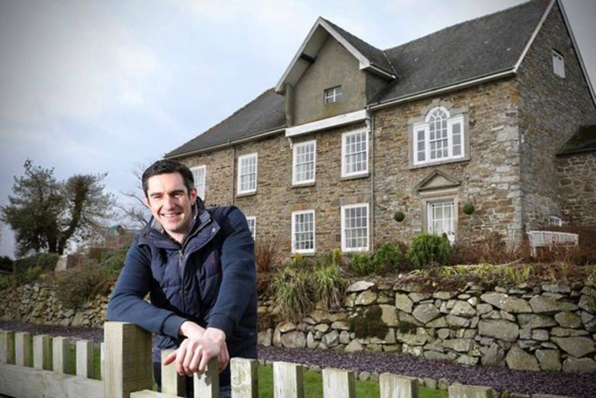 Trefnant Hall Wins Grassland Management Award for 2021