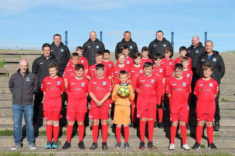Ashmole & Co delighted to sponsor local grassroots football team’s new season shirts