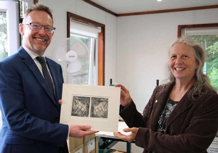Radiate Arts secures funding for local community art workshop