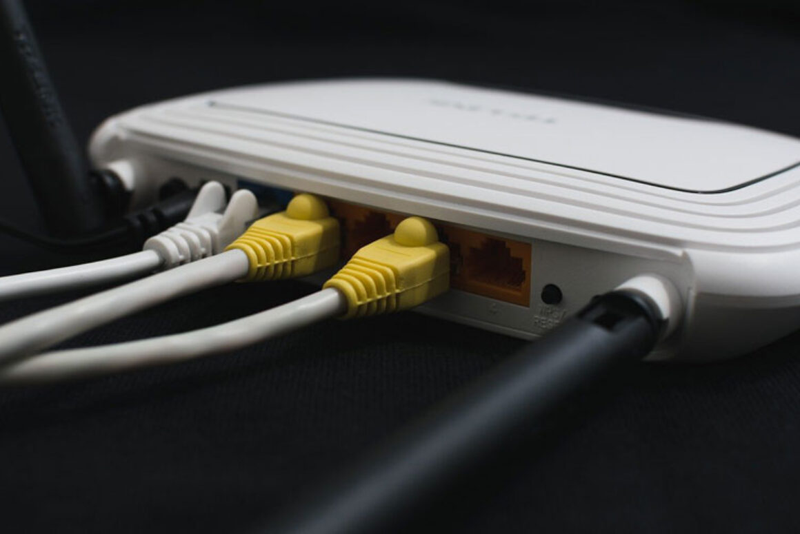 Work Begins on Community Broadband Project at Llanafan Fawr and Llanwrthwl