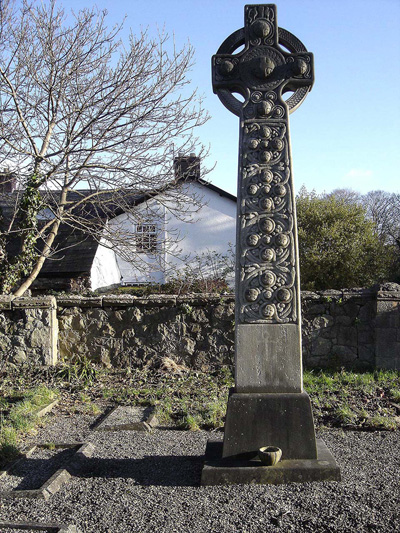 Celtic Cross above Hesketh Bamford graves