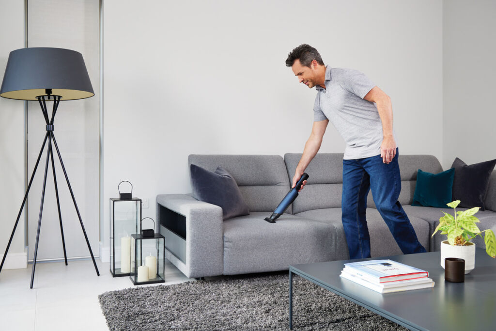 Premium Handheld Vacuum WV270OUK from Shark