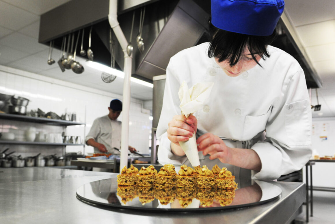 French Cuisine Pop-up Event to Take Place at El Salsa