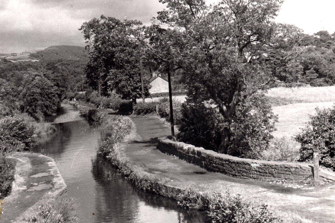 Llew E. Morgan Photographer and Polymath