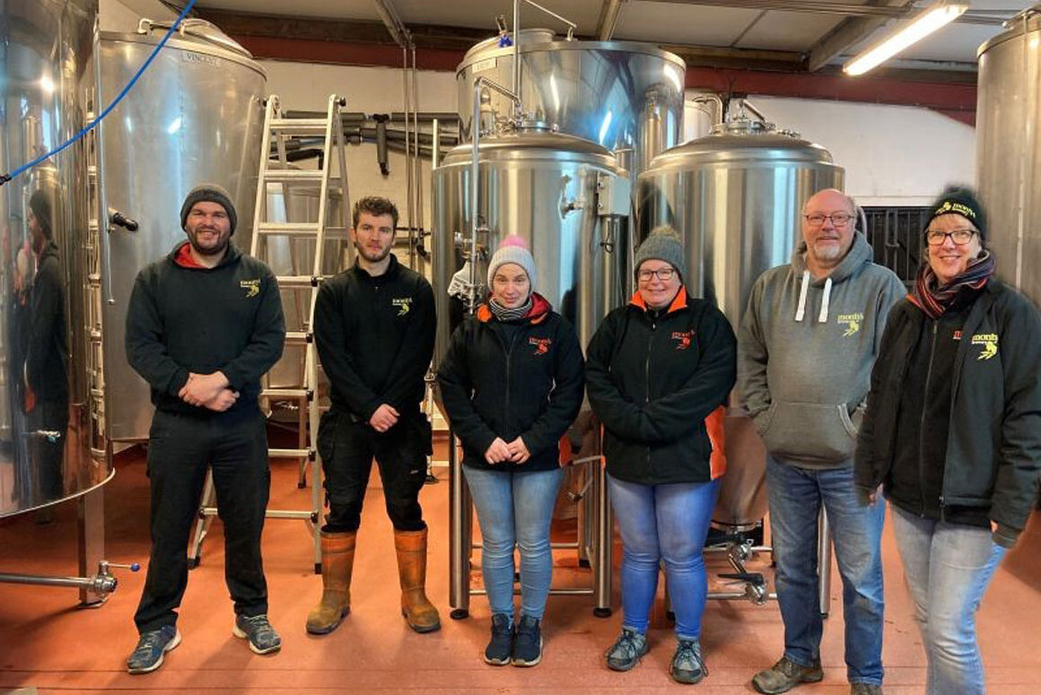 Drinking ‘Navigation Ale’ Helps Volunteers Restore a Canal