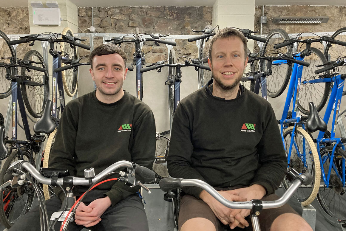 Bilingual Apprenticeships Helping Duo to Develop Promising Careers