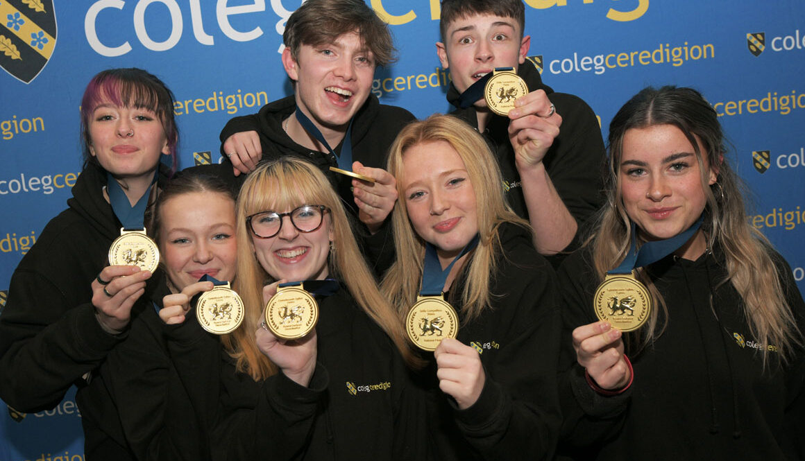 Coleg Sir Gâr and Coleg Ceredigion celebrate medal success