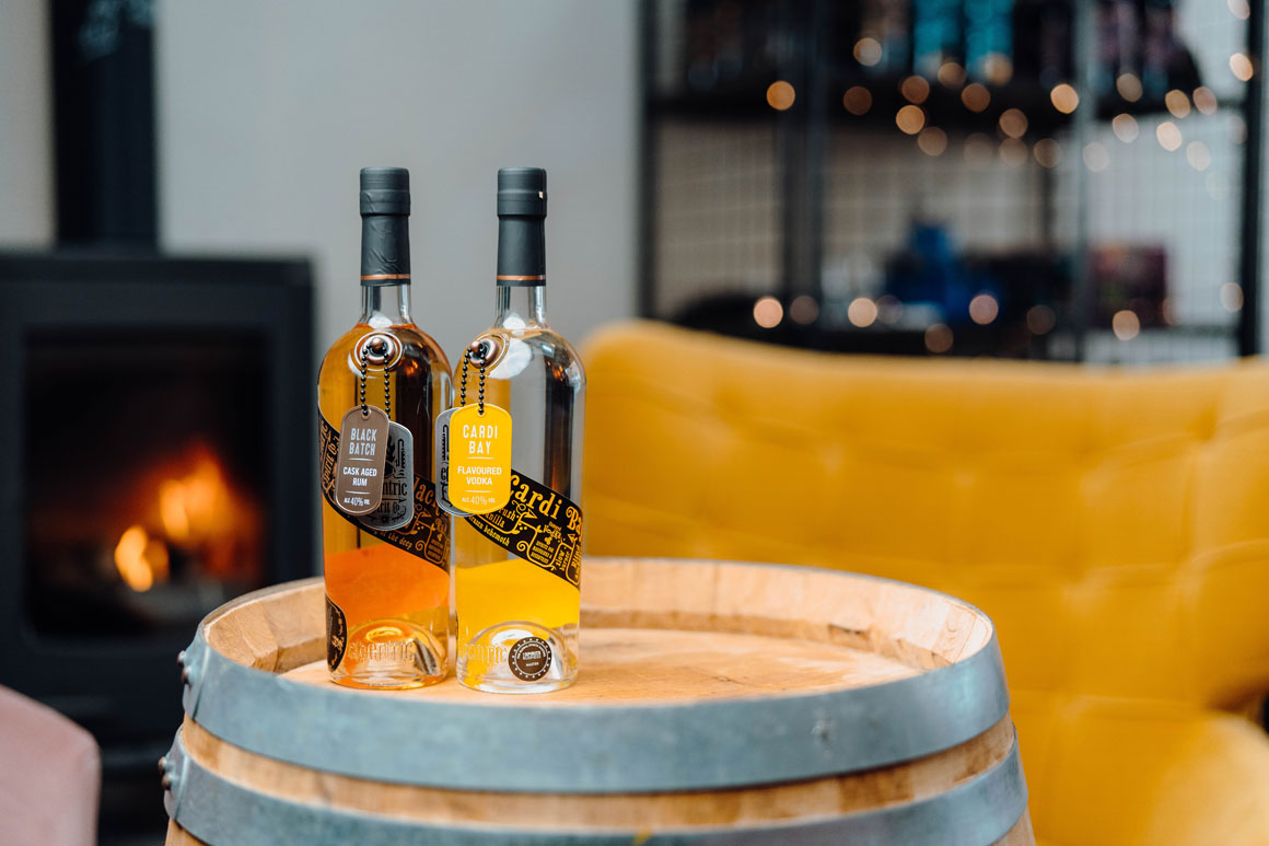 Black-Batch-Rum-&-Cardi-Bay-Vodka-on-a-barrel