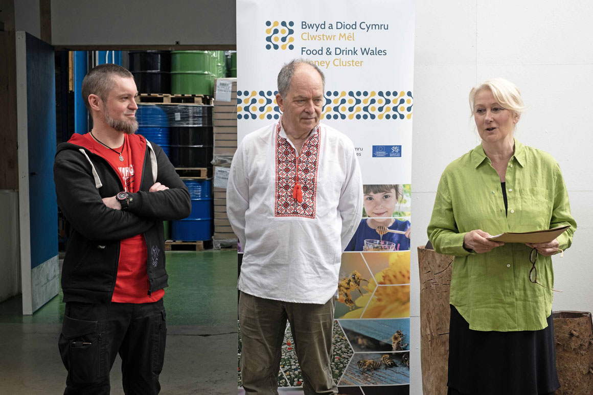 New Honey Cultivates Collaboration Between Wales & Ukraine