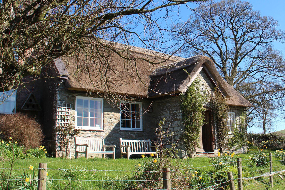Help The Pales Meeting House!