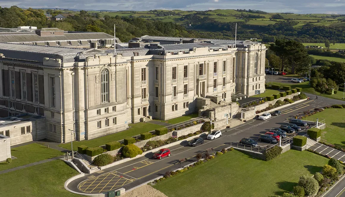 Decolonising the National Art Collection