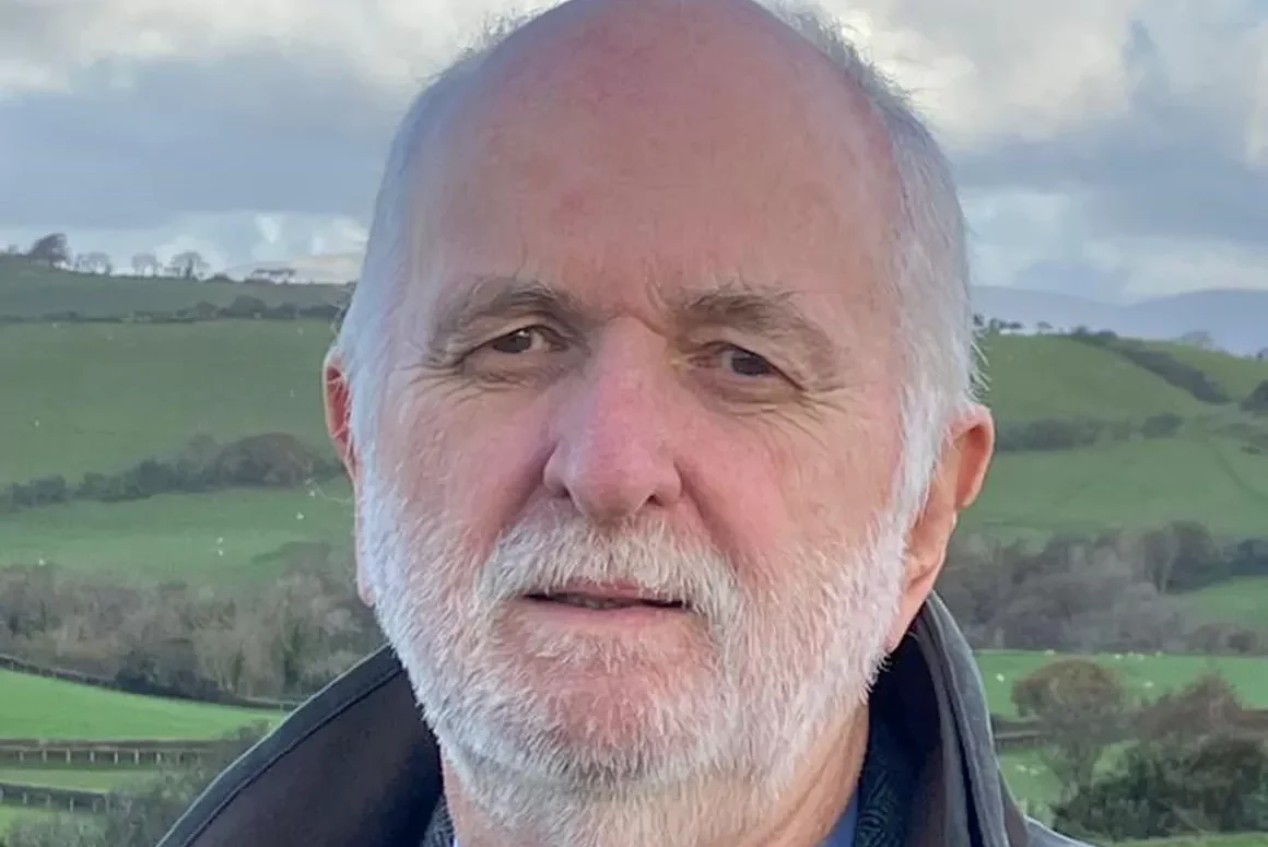 Welsh Mule Sheep Breeders Association Former Secretary Wins Prestigious John Gittins Memorial Award