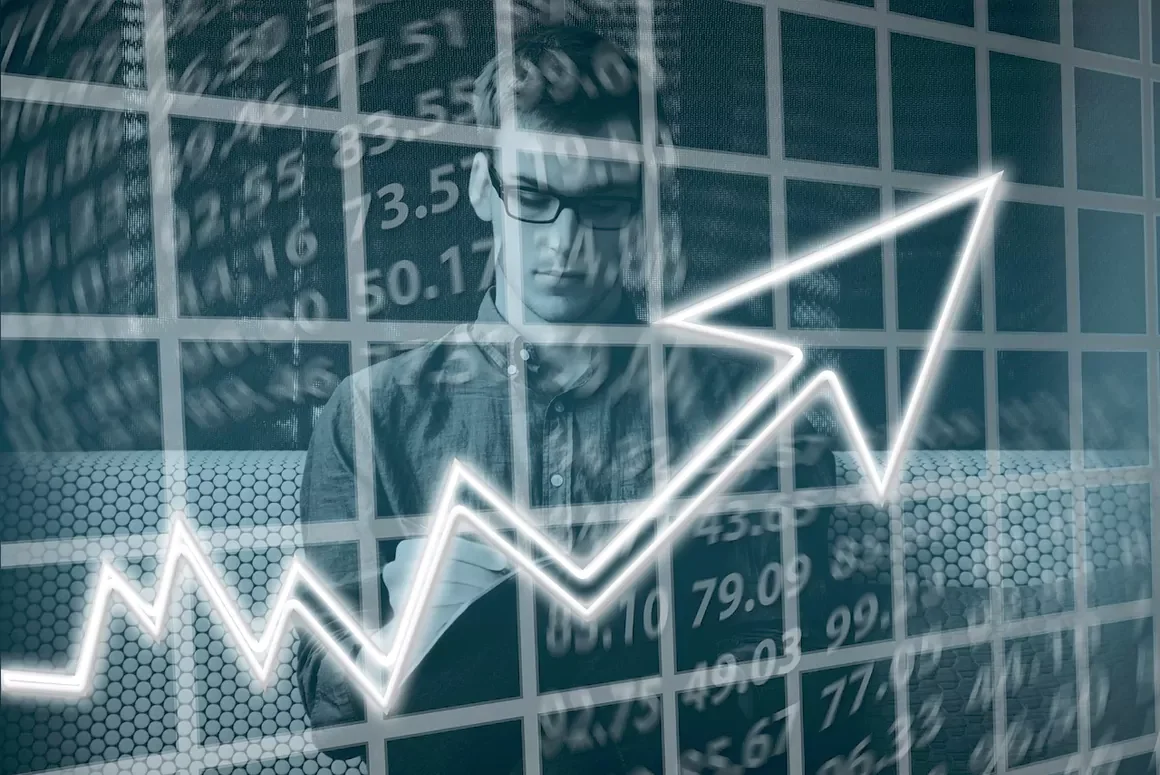 Strategic Growth: A Comprehensive Guide for Emerging Businesses in Today’s Market