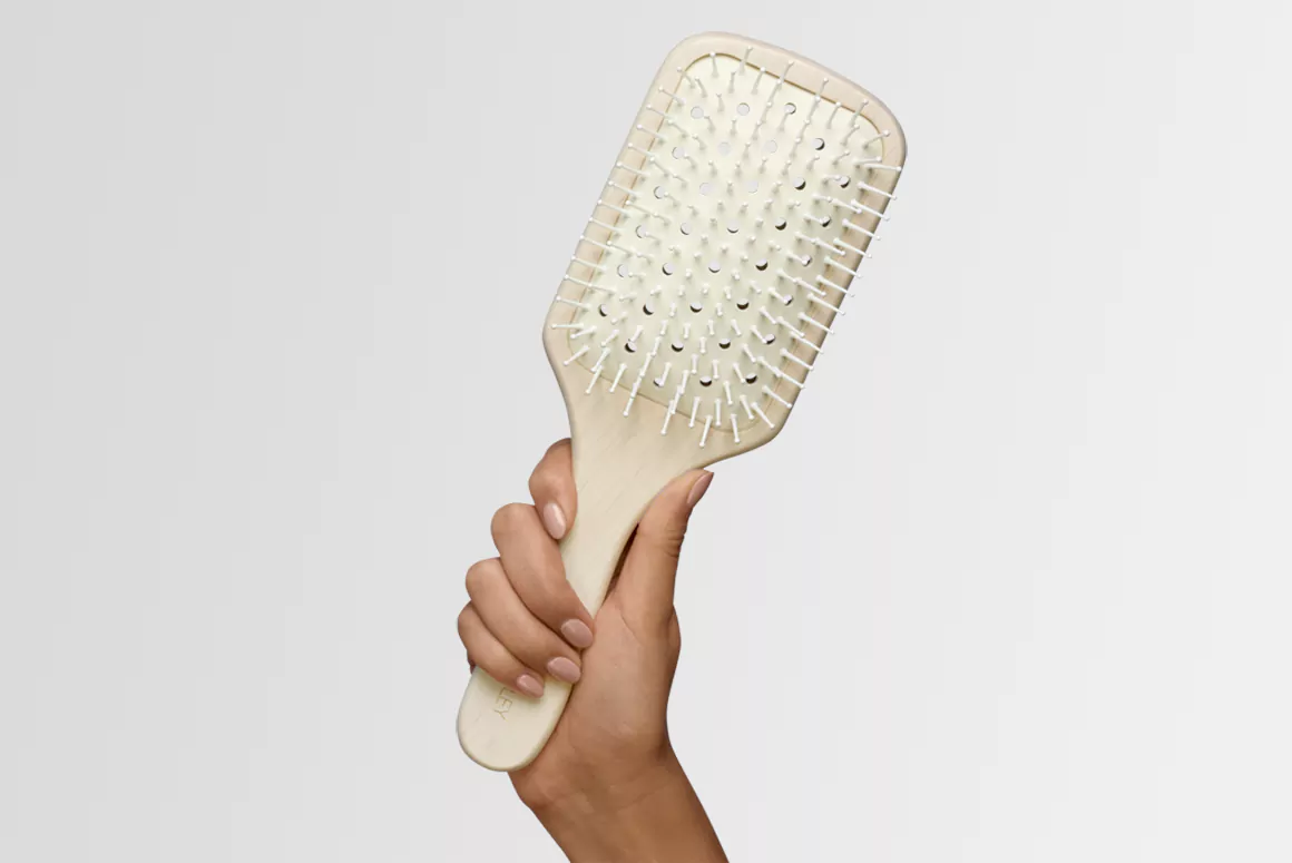 Vented Paddle Brush Detangle from Philip Kingsley