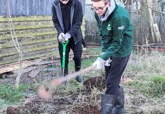 Torfaen Gardening Project Inspires Young People