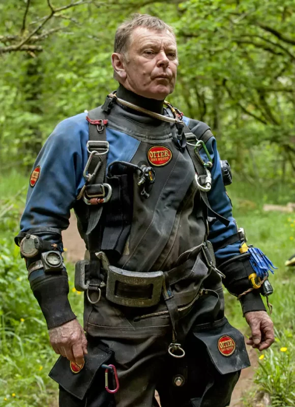 The Darkness Beckons - Cave Diving with Martyn Farr
