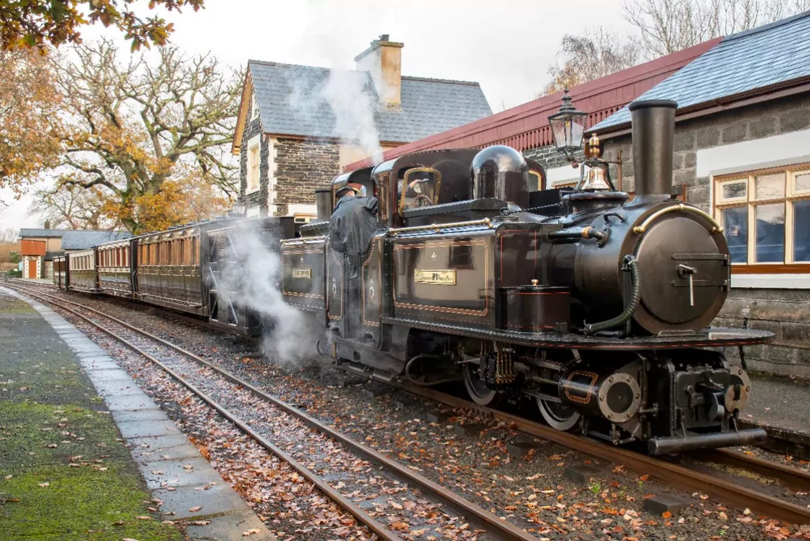 Vintage Ffestiniog Experience