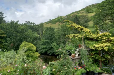 Forge Village Gardens - Glan y Pandy