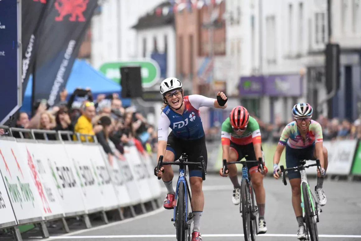 Tourism Boost as Welshpool Hosts Start of 2024 Tour of Britain Women