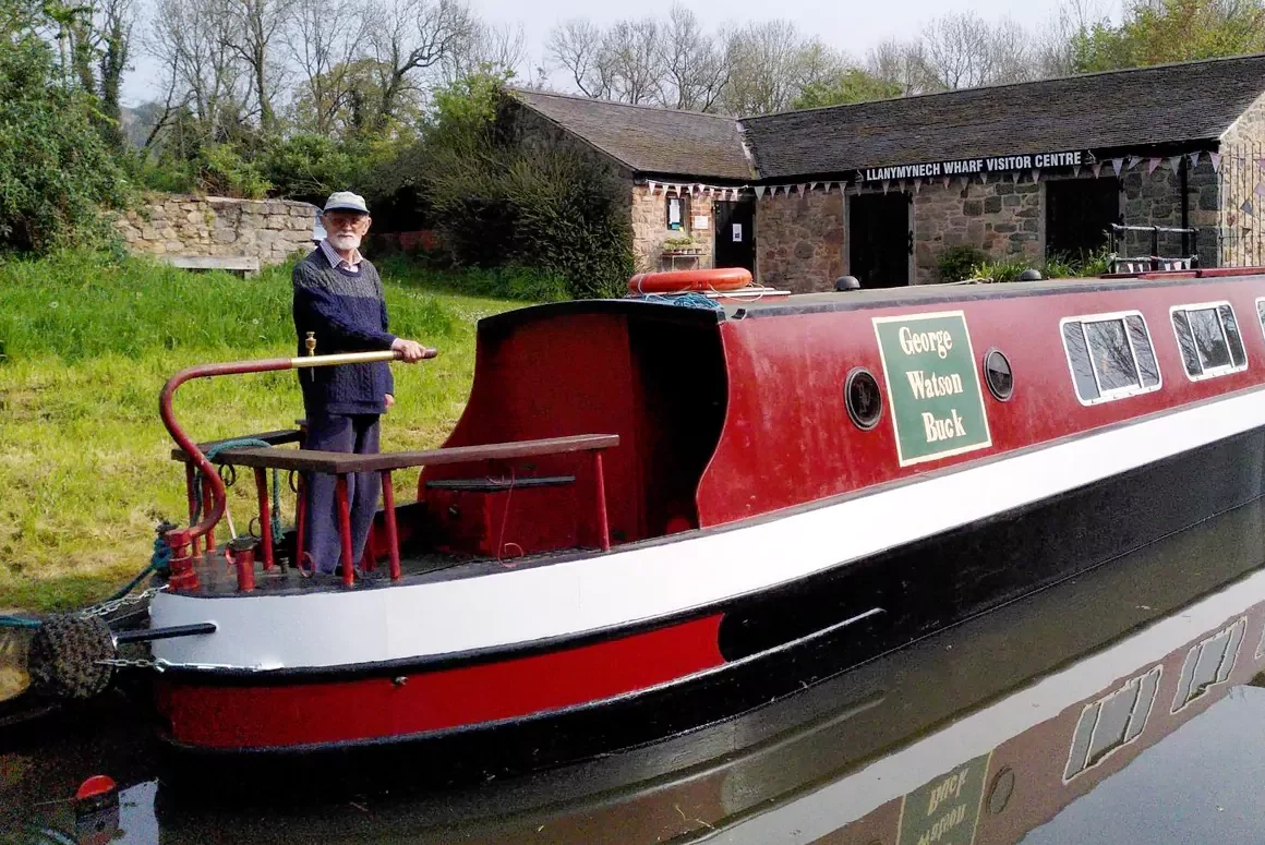Popular Montgomery Canal Trips to Restart