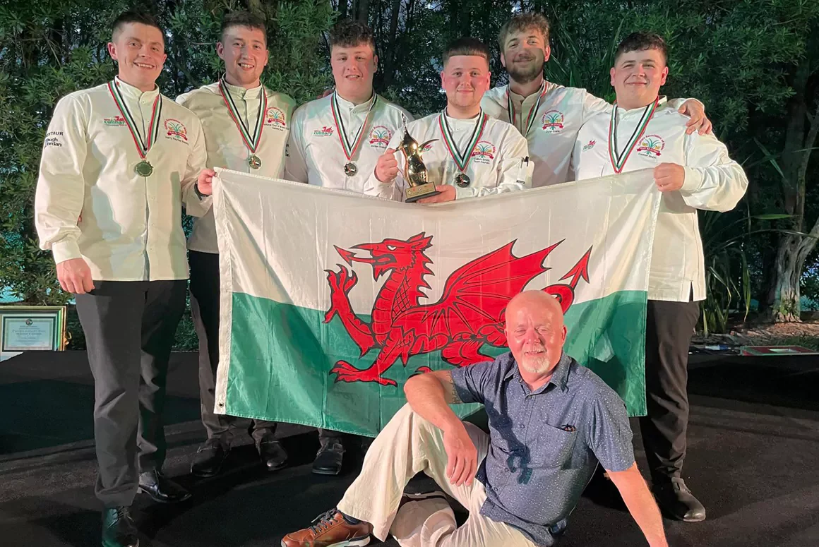 Welsh Chefs Excel to Strike Gold in Sharjah Competition