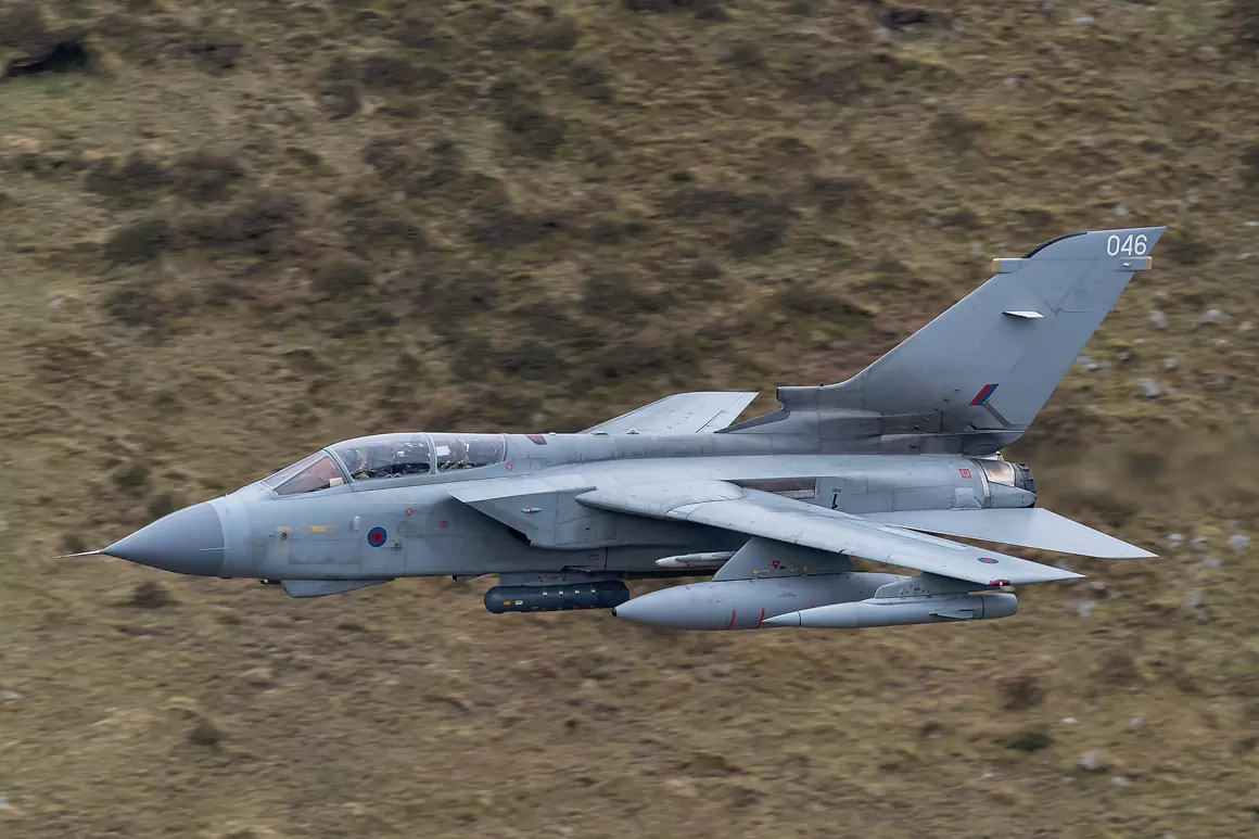 Thomas Winstone Photography - Mach Loop RAF Tornado GR4
