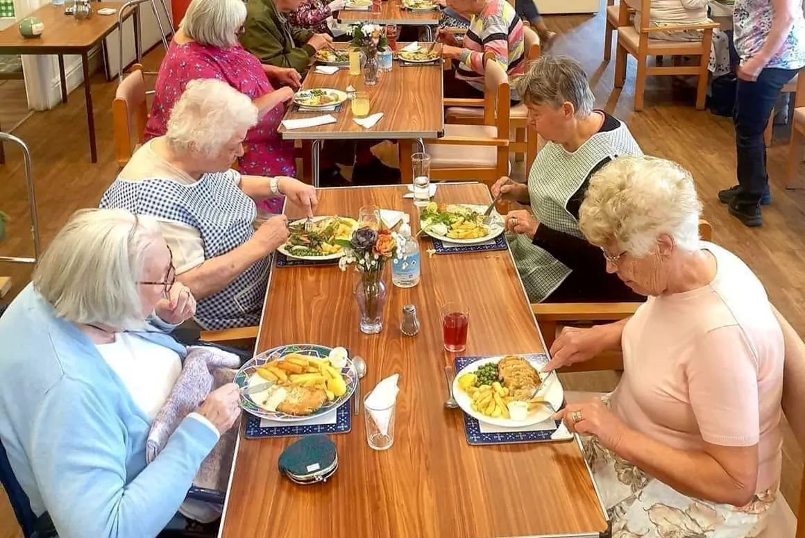 Fareshare Cymru Support Ystradowen Community Centre CGYCC