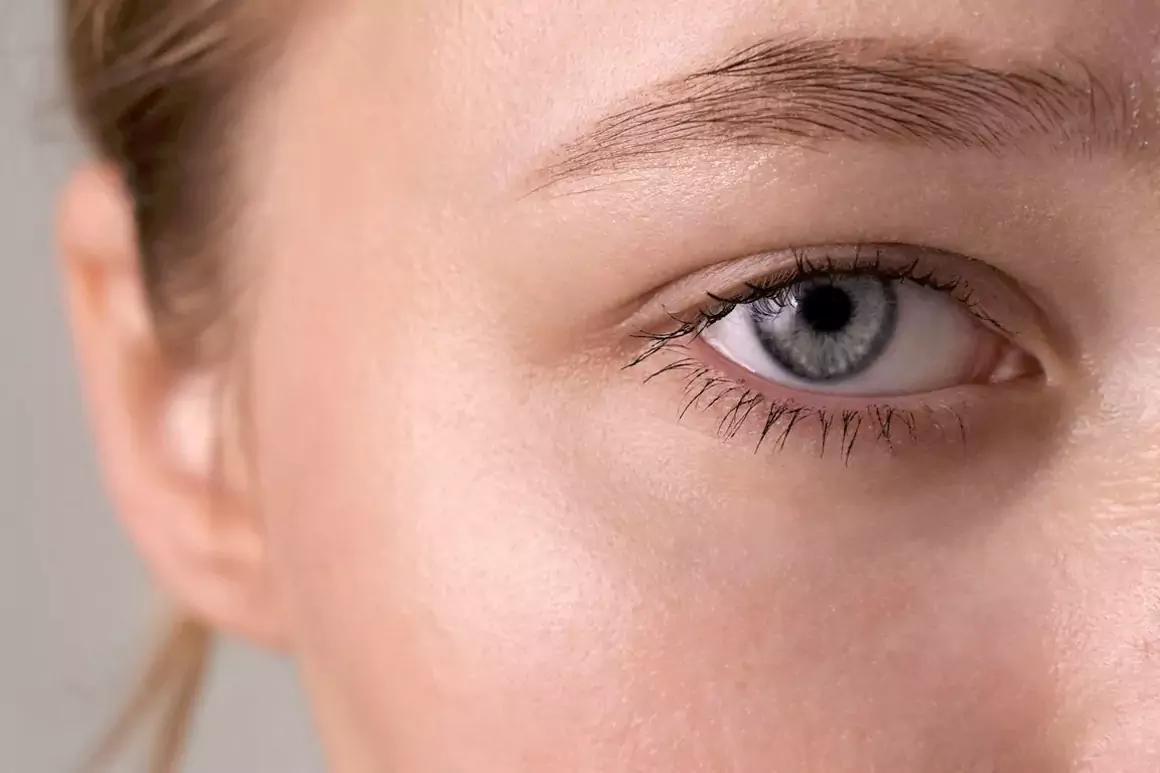 Top 5 Apps to Change Eye Color