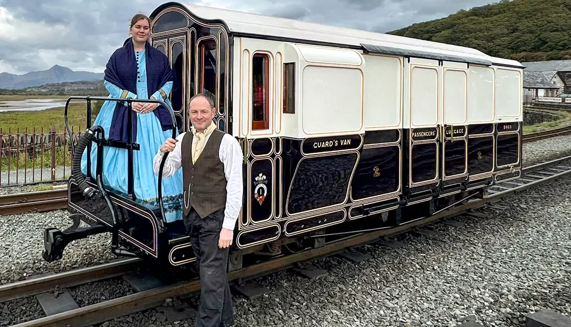Father Daughter Team Paint Victorian Carriage for Showcase Weekend