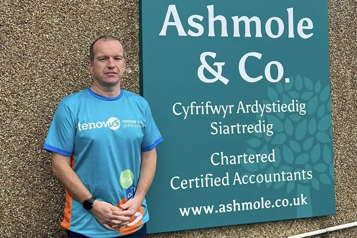 Ashmole & Co Partner Celebrates 30th Work Anniversary by Taking on Eryri Marathon