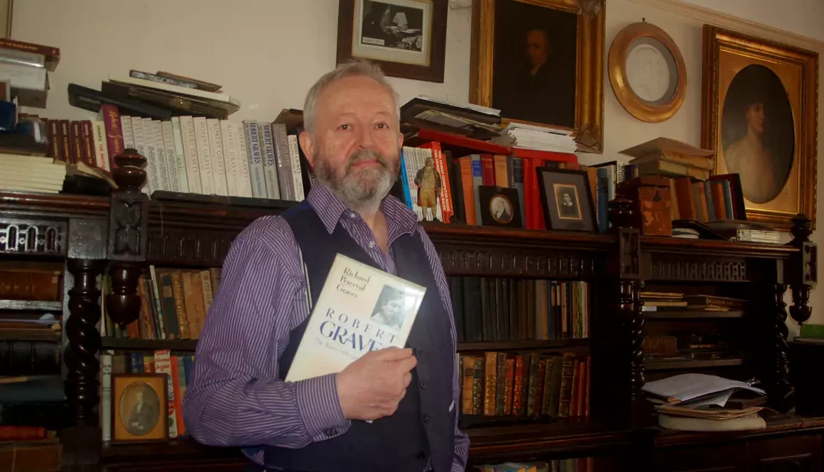 Richard Graves and Remembrance Sunday Wales