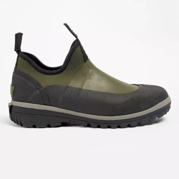 LAMB Boots: A New Era in Gardening Footwear